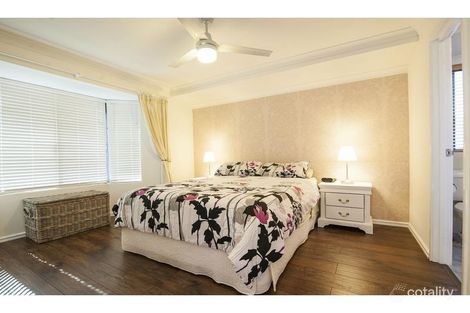 5 Murphy Rd, Seville Grove, WA 6112