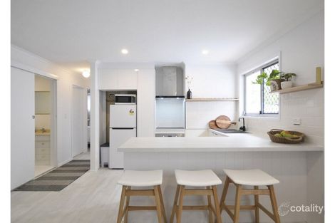 Property photo of 2/26 Third Avenue Palm Beach QLD 4221