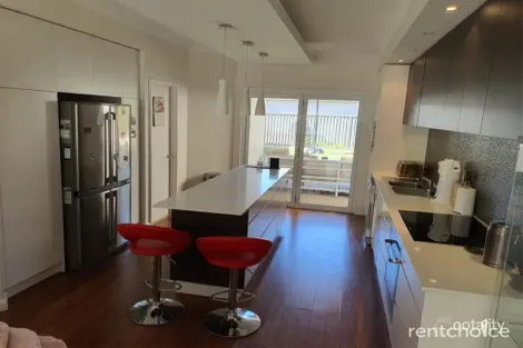 Property photo of 5 Bateman Road Mount Pleasant WA 6153