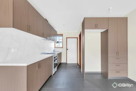 1/11 Hogan Gr, Werribee, VIC 3030