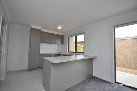Property photo of 32 Valencia Boulevard Doreen VIC 3754