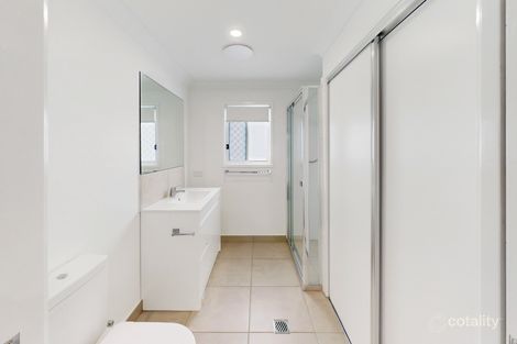Property photo of 23 Nottingham Parade Bray Park QLD 4500