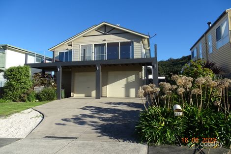 Property photo of 18 Seaview Drive Apollo Bay VIC 3233