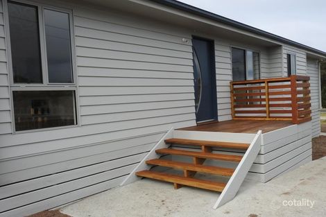 2 Mccullough St, Lakes Entrance, VIC 3909