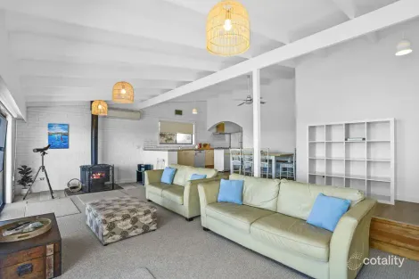 Property photo of 237 Great Ocean Road Apollo Bay VIC 3233