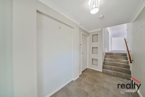 Property photo of 72 Macarthur Circuit Camden Park NSW 2570