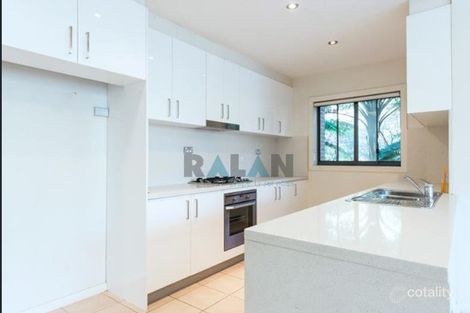 Property photo of 16/1-3 Eulbertie Avenue Warrawee NSW 2074