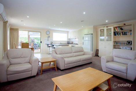 Property photo of 14 Coleman Court New Gisborne VIC 3438
