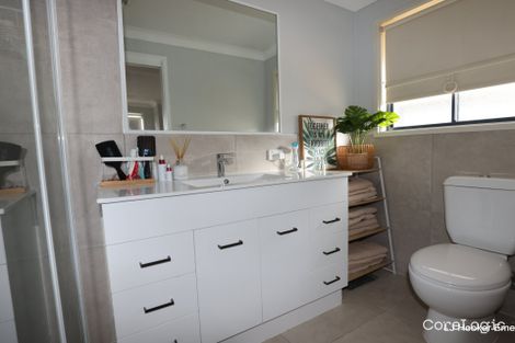 Property photo of 10 Cowan Crescent Emerald QLD 4720