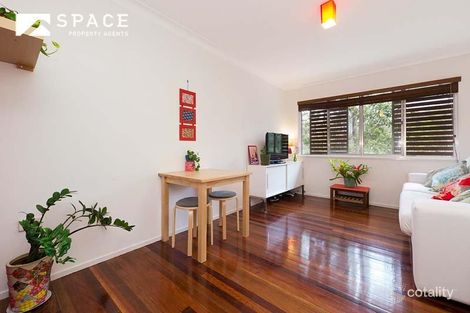 Property photo of 2/277 Simpsons Road Bardon QLD 4065