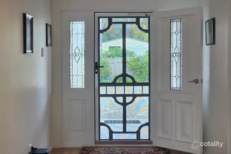 Property photo of 24 Thompson Street Stanthorpe QLD 4380