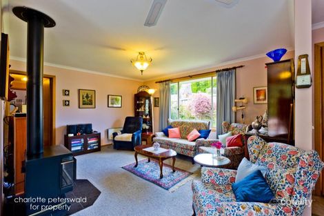 Property photo of 33 Cuthbertson Place Lenah Valley TAS 7008