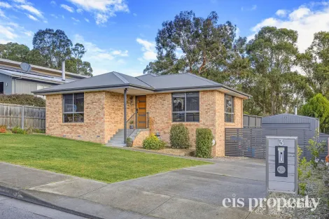 Property photo of 3 Sandstone Grove Blackmans Bay TAS 7052