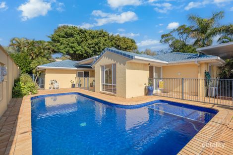 2 Dundee Dr, Banora Point, NSW 2486