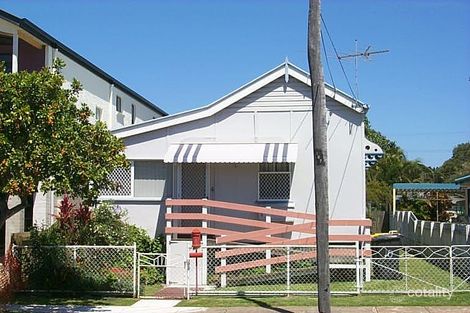 10 Chestnut St, Wynnum, QLD 4178