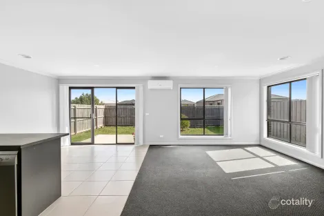 24 Corella Rd, Armstrong Creek, VIC 3217