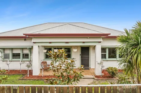 Property photo of 17 Corangamite Street Colac VIC 3250