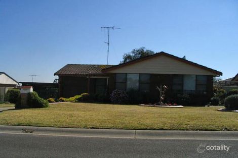 Property photo of 33 Clyde Avenue St Clair NSW 2759