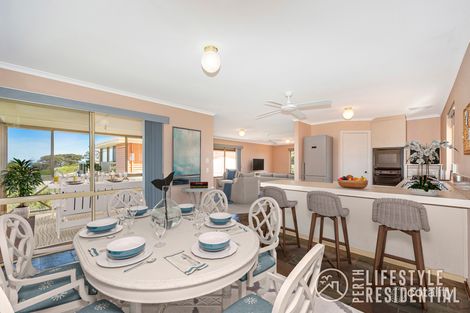 Property photo of 3/8 Collett Place Guilderton WA 6041