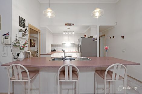 Property photo of 6 Manhatten Terrace Rowville VIC 3178