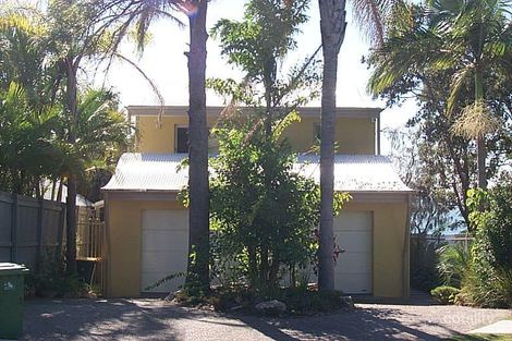 40 Whytecliffe Pde, Woody Point, QLD 4019