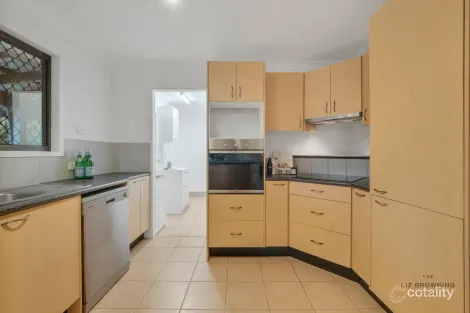 Property photo of 3 Shadowood Street Kenmore Hills QLD 4069