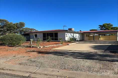 15 Hermit St, Roxby Downs, SA 5725