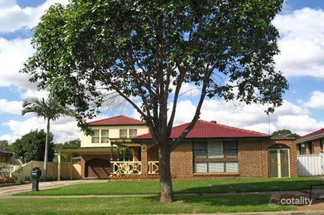 8 Rickard Rd, Bossley Park, NSW 2176