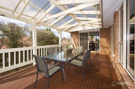 Property photo of 3 Gardenview Close Mill Park VIC 3082