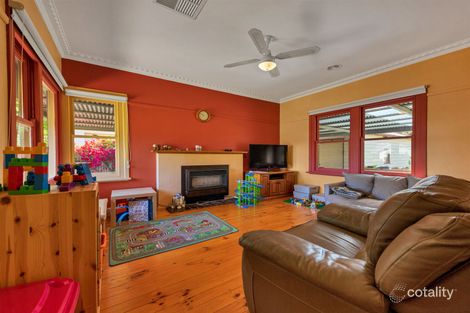 Property photo of 27 Younger Street Wangaratta VIC 3677