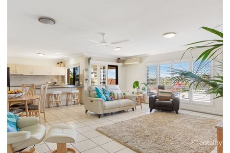Property photo of 2/14 White Fig Court Banora Point NSW 2486