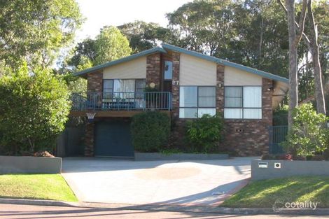 27 Tuggerawong Rd, Wyongah, NSW 2259
