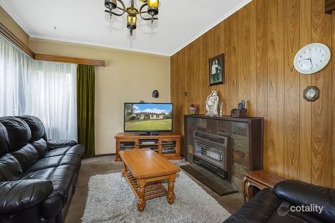 Property photo of 1 Shillabeer Road Elizabeth Park SA 5113