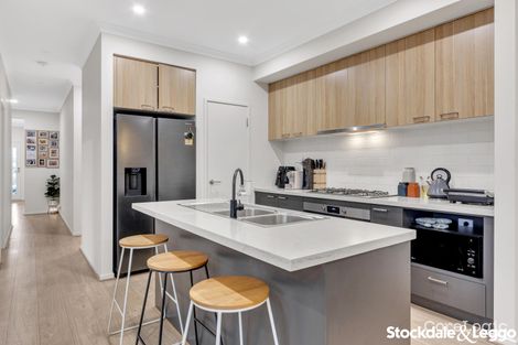 Property photo of 3 Namadgi Crescent Truganina VIC 3029