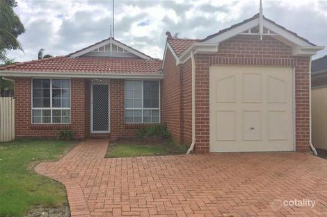 Property photo of 39 Kumbara Close Glenmore Park NSW 2745