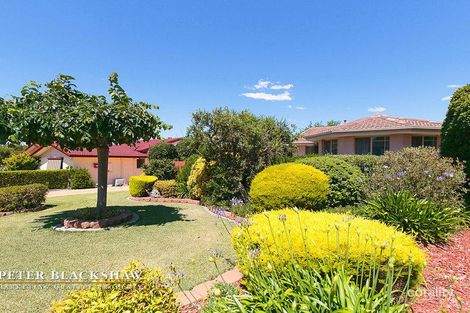 Property photo of 32 Wittenoom Crescent Stirling ACT 2611