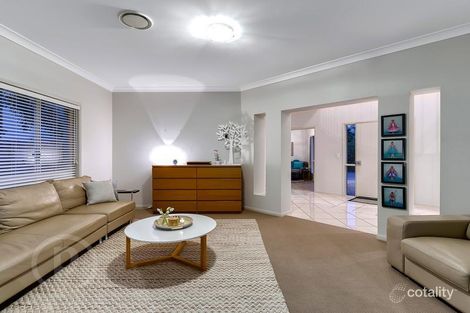 Property photo of 4 Kingfisher Close McDowall QLD 4053