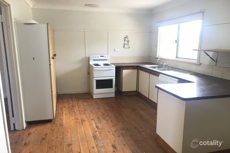 2 Wyalla St, Newtown, QLD 4350