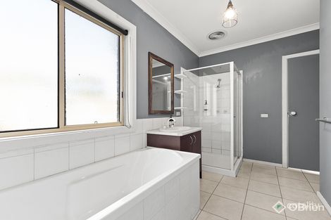 Property photo of 13 Kristian Drive Hillside VIC 3037