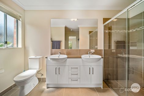 7 Caulfield Dr, Ascot, VIC 3551