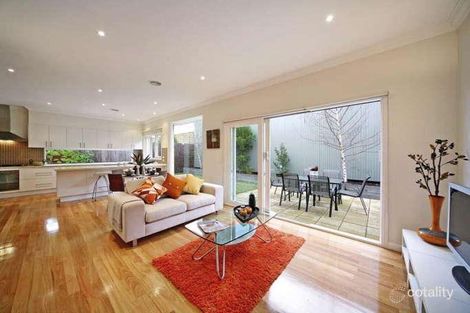 Property photo of 2/8 Glen Orme Avenue McKinnon VIC 3204