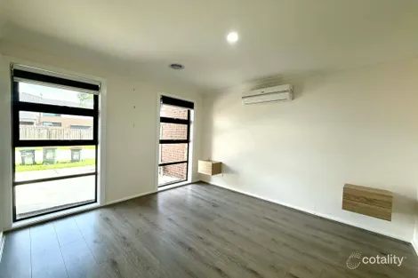 Property photo of 6 Chambly Drive Mickleham VIC 3064