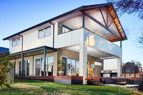 Property photo of 77 Malcolm Street Mansfield VIC 3722