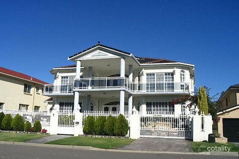 37 Narellan Cres, Bonnyrigg Heights, NSW 2177