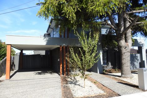 Property photo of 1/2 Trudgeon Avenue Reservoir VIC 3073