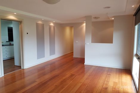 Property photo of 7 Shalimar Place Melton West VIC 3337