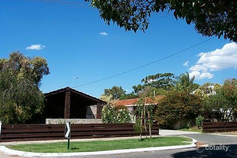 4 Violet Gr, Shenton Park, WA 6008