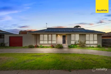 44 Rees Rd, Melton South, VIC 3338