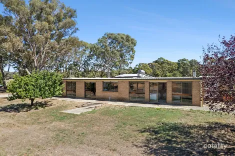 100 Mckinleys Rd, Clunes, VIC 3370