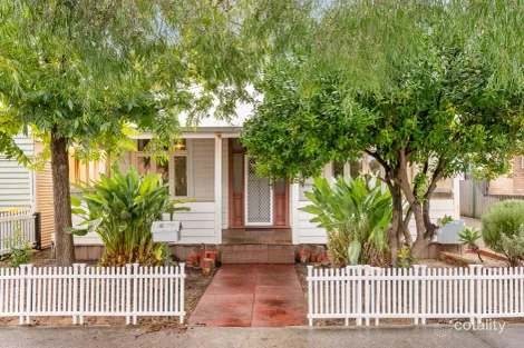 30 York St, Beaconsfield, WA 6162